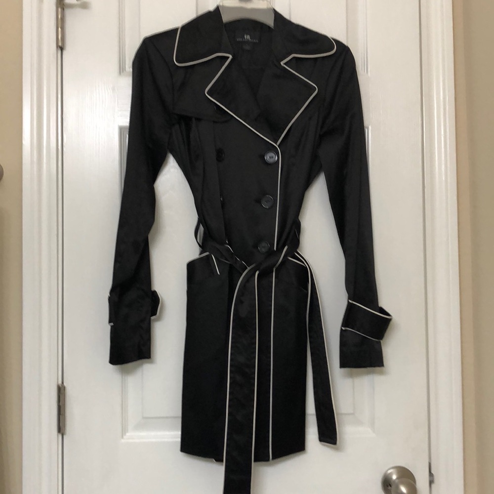 Iz byer Black trench coat